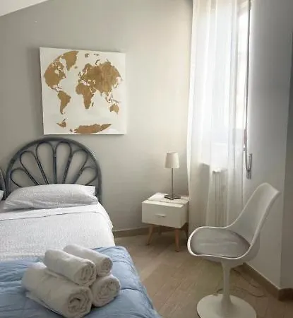 Attico Via Conversano Apartamento